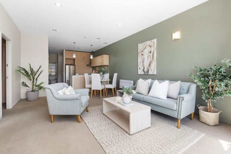 Photo of property in City Lodge, 402/115 Vivian Street, Te Aro, Wellington, 6011