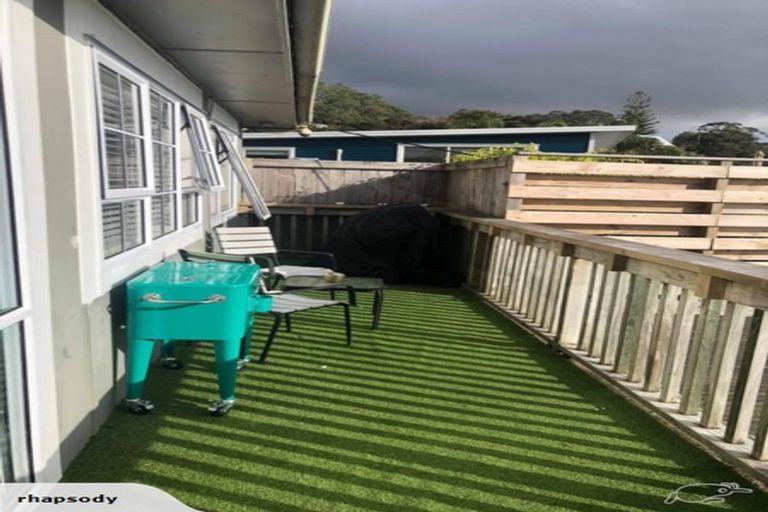 Photo of property in 41 Elliston Crescent, Stanmore Bay, Whangaparaoa, 0932