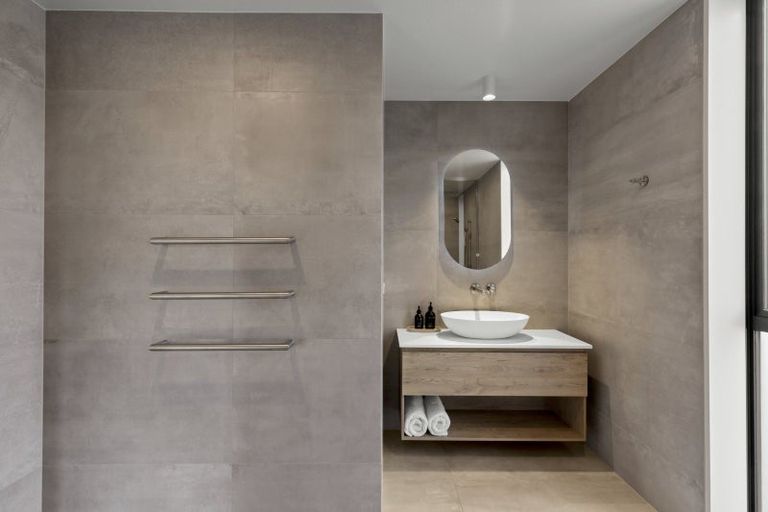 Photo of property in 16 Station Bay Rise, Lake Tekapo, 7999