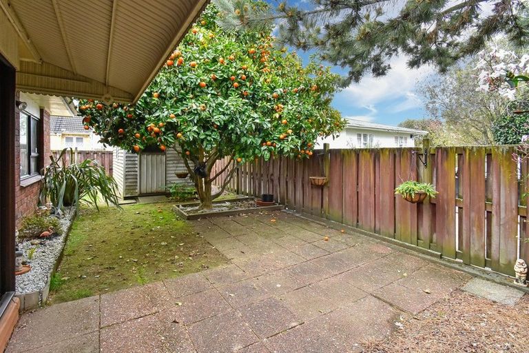 Photo of property in 2/33 Laurie Avenue, Papakura, 2110