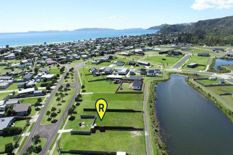Photo of property in 330 Harbour Drive East, Matarangi, Whitianga, 3592