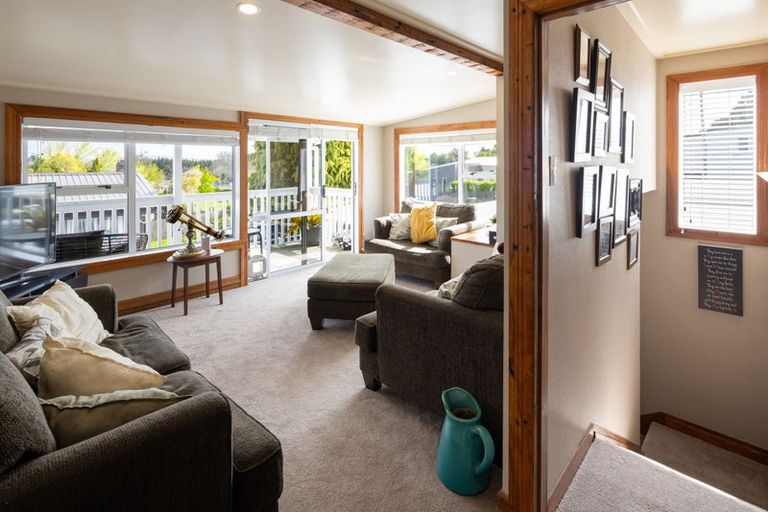 Photo of property in 104 Forest Lake Road, Forest Lake, Hamilton, 3200