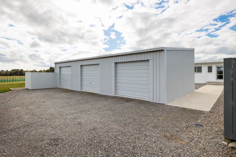 Photo of property in 637 Mount Stewart Halcombe Road, Halcombe, Feilding, 4779