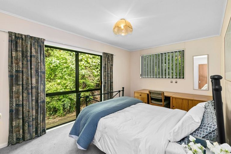 Photo of property in 15 Karaka Street, Eastbourne, Lower Hutt, 5013