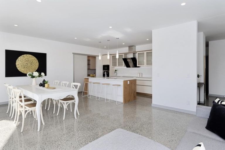 Photo of property in 164 Waitaha Road, Welcome Bay, Tauranga, 3112