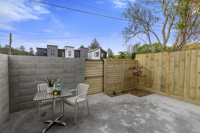 Photo of property in 1/33 Raukawa Street, Stokes Valley, Lower Hutt, 5019