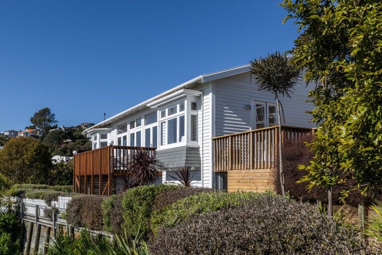Photo of property in 14 Bay View Road, Bluff Hill, Napier, 4110