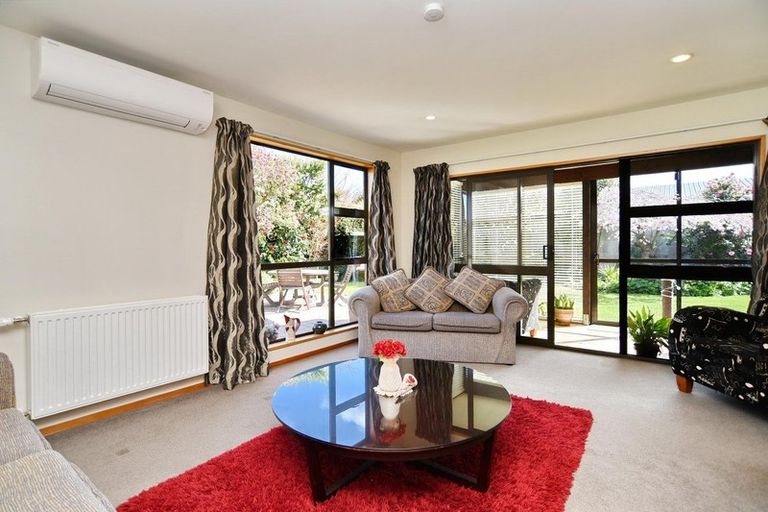 Photo of property in 45 West Belt, Rangiora, 7400