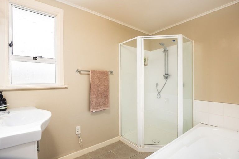 Photo of property in 55a Lismore Street, Merrilands, New Plymouth, 4312