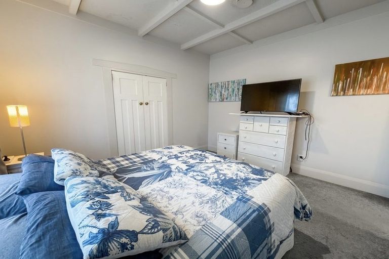 Photo of property in 33a Gloucester Road, Manurewa, Auckland, 2102