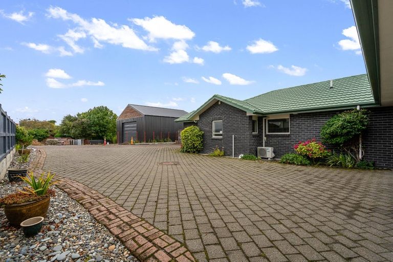 Photo of property in 174 Moana Street, Rosedale, Invercargill, 9810