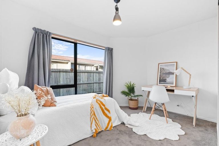 Photo of property in 3/16 Burdale Street, Riccarton, Christchurch, 8011