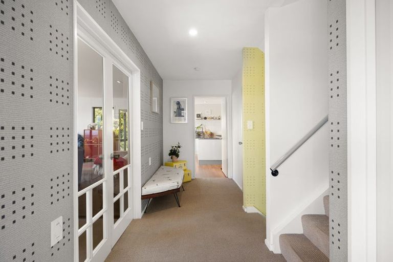 Photo of property in 37 Macmillan Avenue, Cashmere, Christchurch, 8022