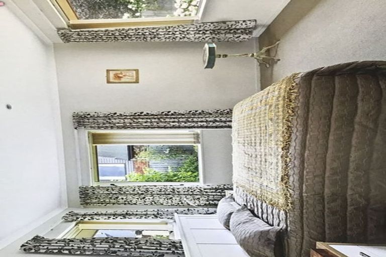 Photo of property in 15 Hawkins Place, Rangiora, 7400