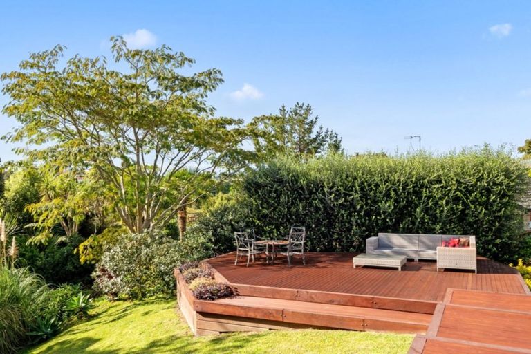 Photo of property in 25 Waipuna Grove, Welcome Bay, Tauranga, 3112