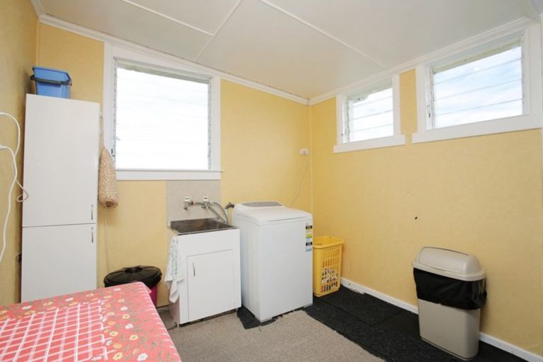 Photo of property in 354 Colyer Road, Awarua, Invercargill, 9877