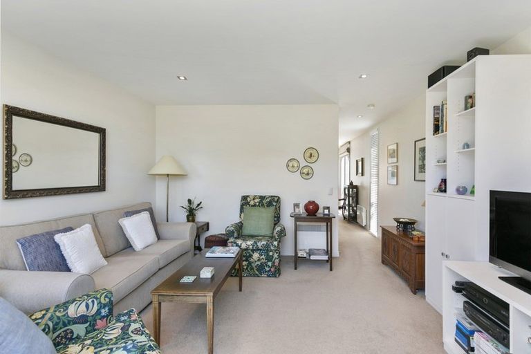 Photo of property in The Altair, 44/120 Rintoul Street, Newtown, Wellington, 6021