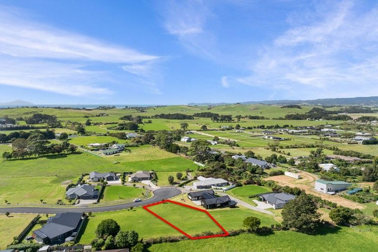 Photo of property in 20 Green Estate Drive, Waipu, 0510