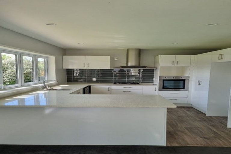 Photo of property in 8a Birdwood Road, Pukekohe, 2120