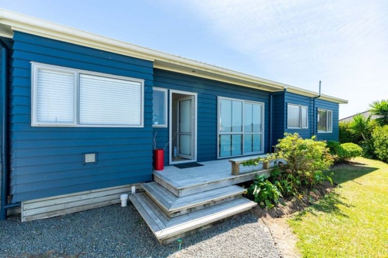 Photo of property in 11 Kakapo Place, Mangawhai, 0505
