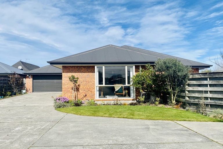 Photo of property in 21 Blake Street, New Brighton, Christchurch, 8061