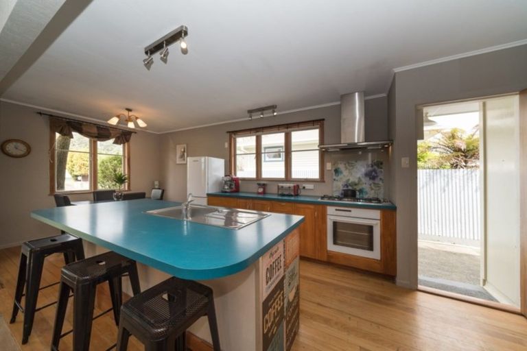 Photo of property in 1 Stoke Place, Awapuni, Palmerston North, 4412