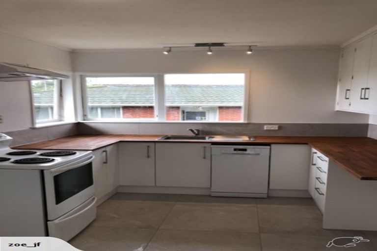 Photo of property in 1/4 Margaret Place, Milford, Auckland, 0620