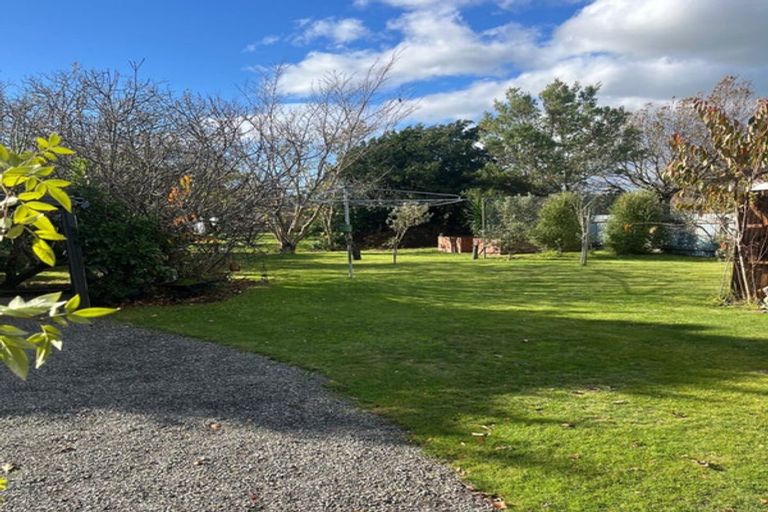 Photo of property in 44 Victoria Street, Carterton, 5713
