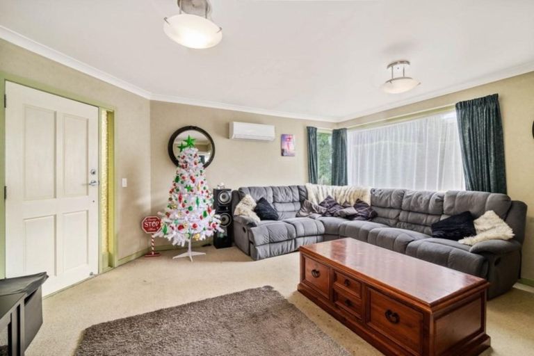 Photo of property in 74 Alison Street, Mangakakahi, Rotorua, 3015