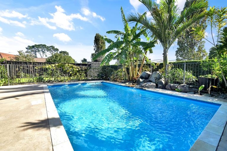 Photo of property in 1 Teal Place, Pyes Pa, Tauranga, 3112