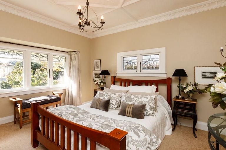 Photo of property in 10 Milverton Avenue, Hokowhitu, Palmerston North, 4410