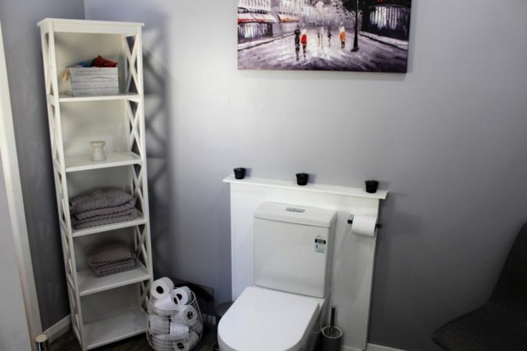 Photo of property in 349 High Street, Dannevirke, 4930