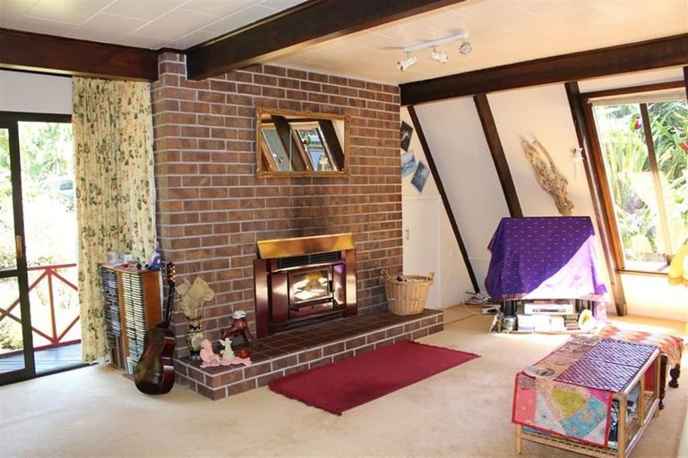 Photo of property in 8 Leith Crescent, Greymouth, 7805