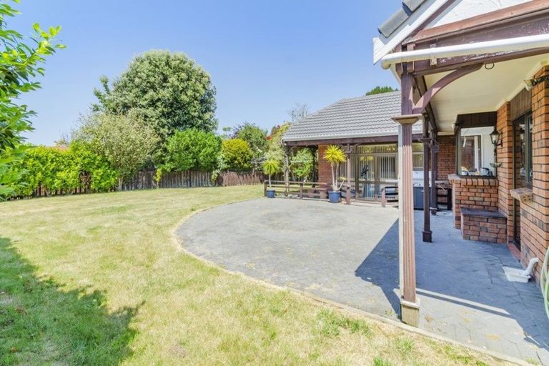 Photo of property in 71 St Annes Crescent, Wattle Downs, Auckland, 2103