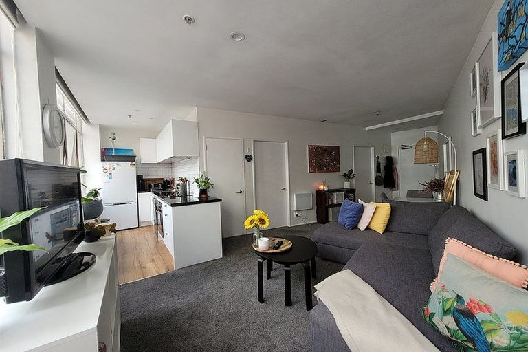 Photo of property in Hume House, 1/152 The Terrace, Wellington Central, Wellington, 6011