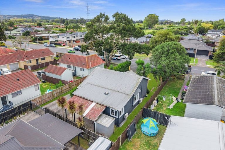 Photo of property in 1/256 Porchester Road, Takanini, 2112