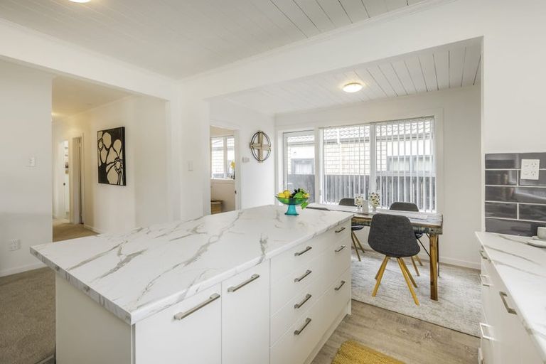 Photo of property in 5 Bunnythorpe Road, Papakura, 2110