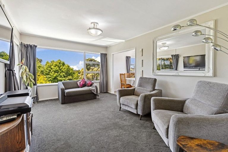 Photo of property in 26 Agincourt Street, Glenfield, Auckland, 0629