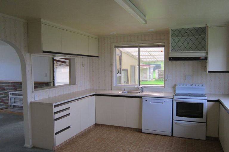 Photo of property in 156 Karaka Street, Castlecliff, Whanganui, 4501