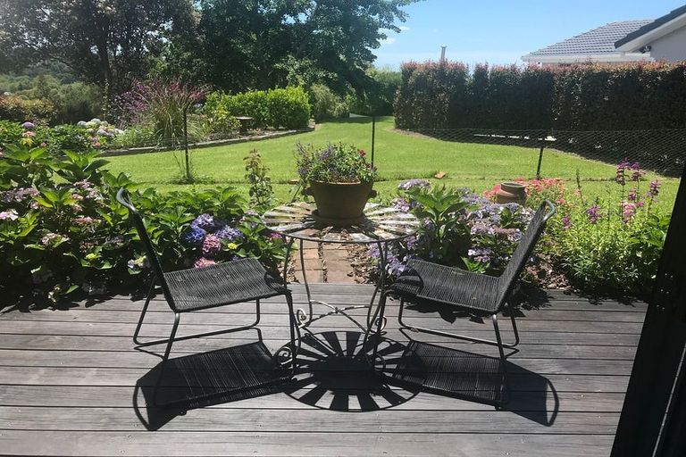 Photo of property in 206 Broomfields Road, Whitford, Howick, 2571