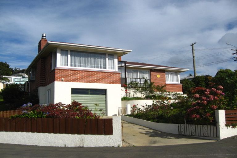 Photo of property in 223 Brockville Road, Brockville, Dunedin, 9011