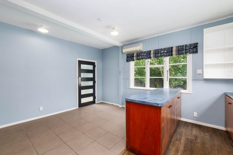 Photo of property in 15 Attlee Crescent, Bryndwr, Christchurch, 8053