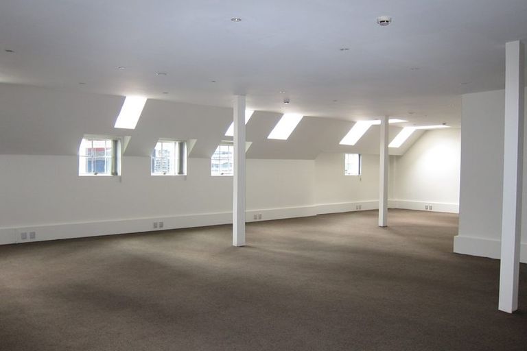 Photo of property in 54 Wellesley Road, Mangere Bridge, Auckland, 2022