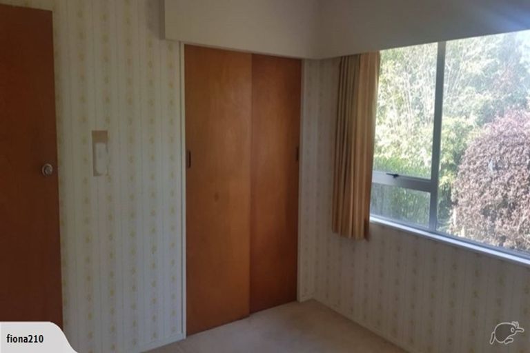 Photo of property in 16 Pencarrow Street, Highbury, Palmerston North, 4412