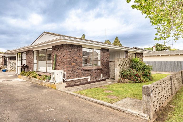 Photo of property in 3/2 Parkes Avenue, Saint Johns Hill, Whanganui, 4501