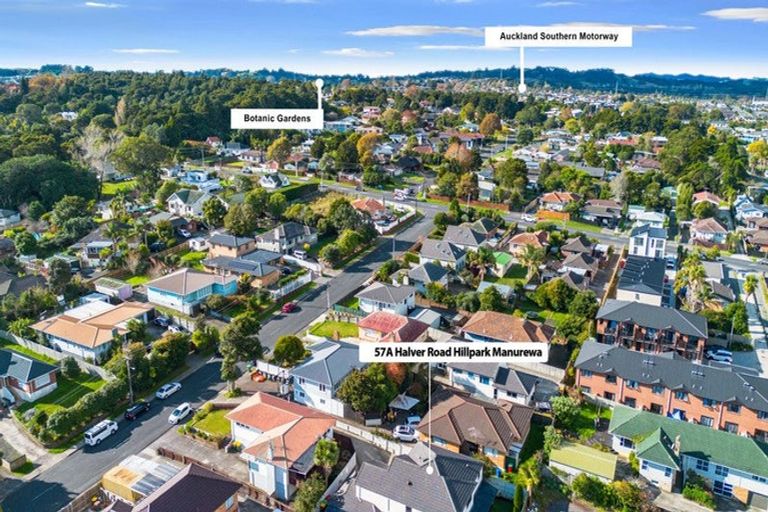 Photo of property in 57a Halver Road, Hillpark, Auckland, 2102