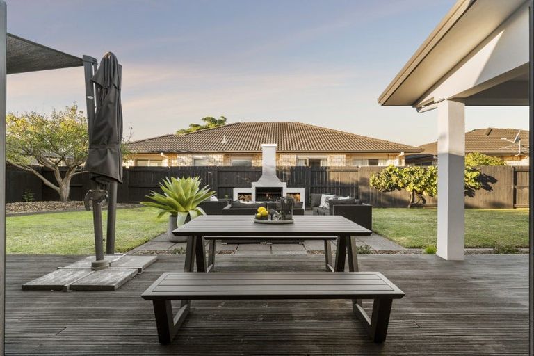Photo of property in 10 Koro Mews, Papamoa Beach, Papamoa, 3118