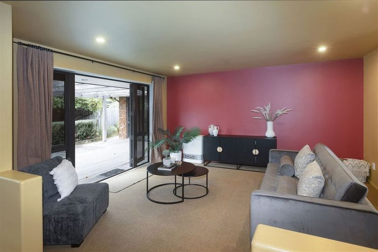 Photo of property in 20 Thornley Place, Woodend, 7610