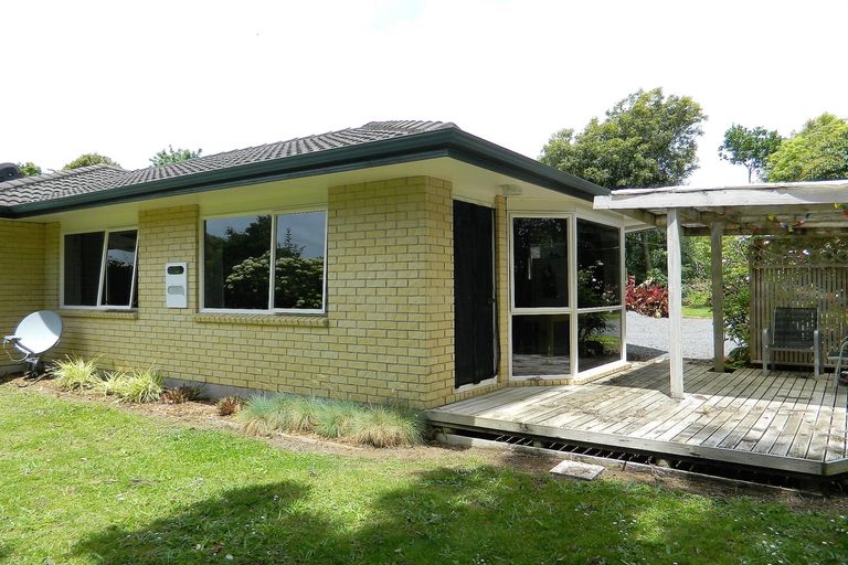 Photo of property in 32 Shepherd Road, Kerikeri, 0230