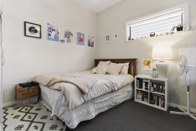 Photo of property in 8 Lewer Street, Karori, Wellington, 6012